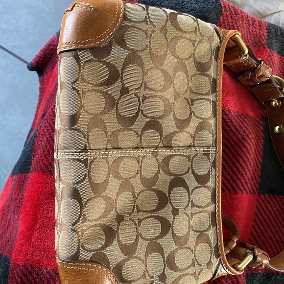 Coach Hobo Tan Purse No F0726-11430 - Picture 7 of 10